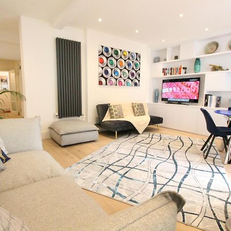 Trendy 2Bedroom And 2 Bathroom Flat, Quiet Nottinghill Street Londra Esterno foto