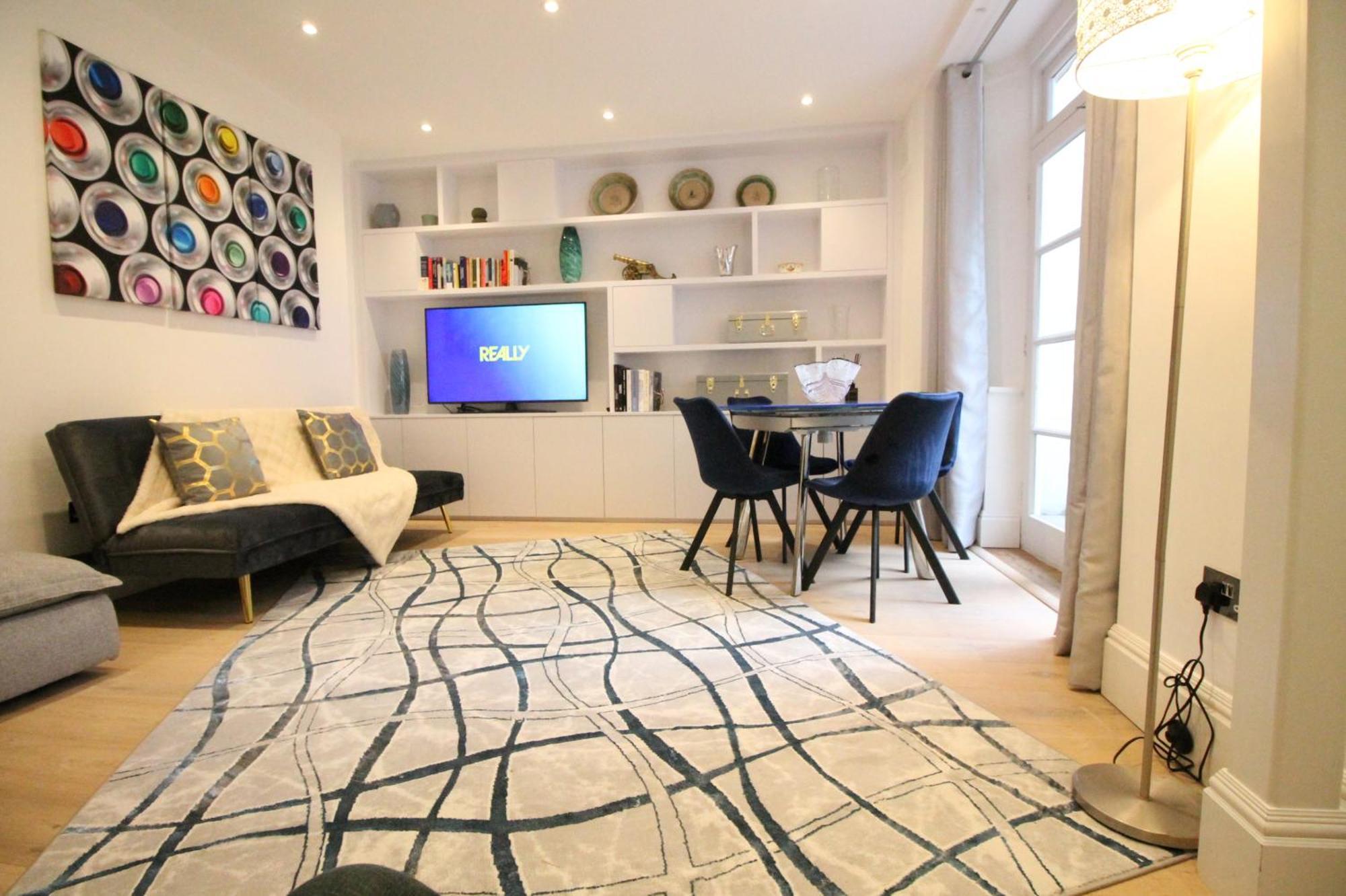 Trendy 2Bedroom And 2 Bathroom Flat, Quiet Nottinghill Street Londra Esterno foto